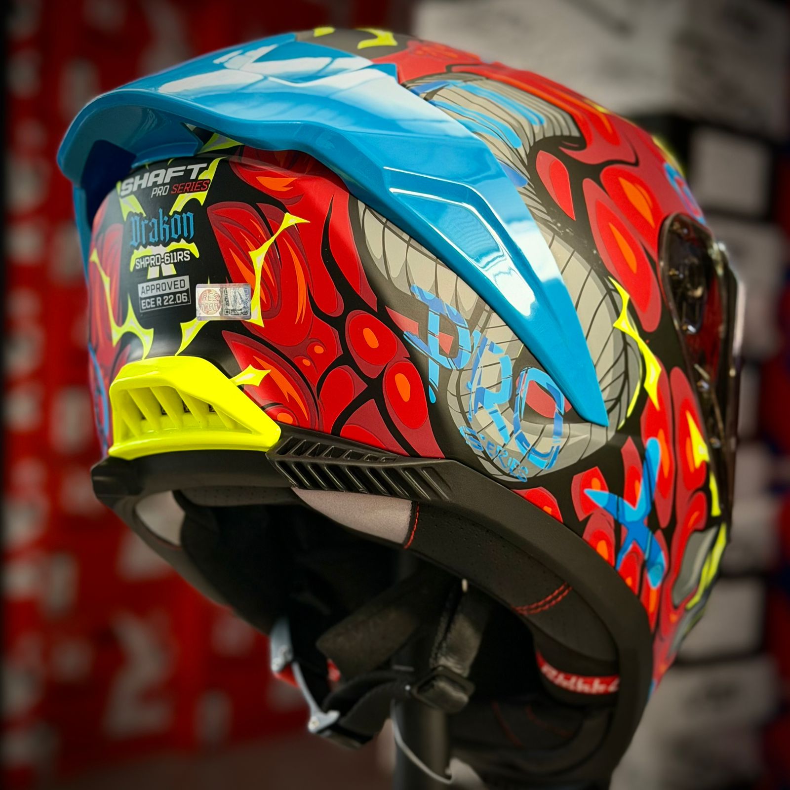 CASCO CERTIFICADO SHAFT PROSERIES 611 – EDICIÓN DRAKON - Imagen 3