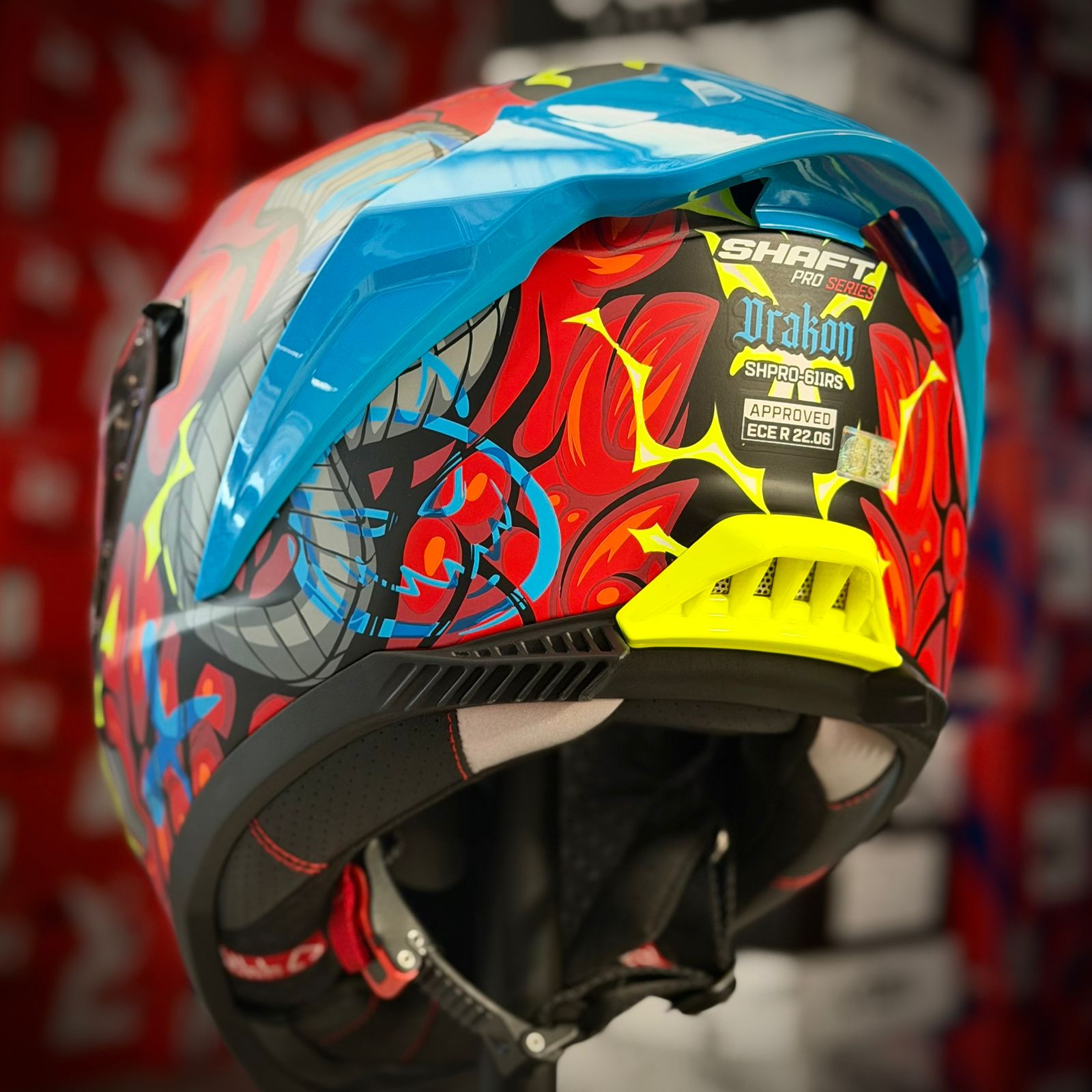 CASCO CERTIFICADO SHAFT PROSERIES 611 – EDICIÓN DRAKON - Imagen 2