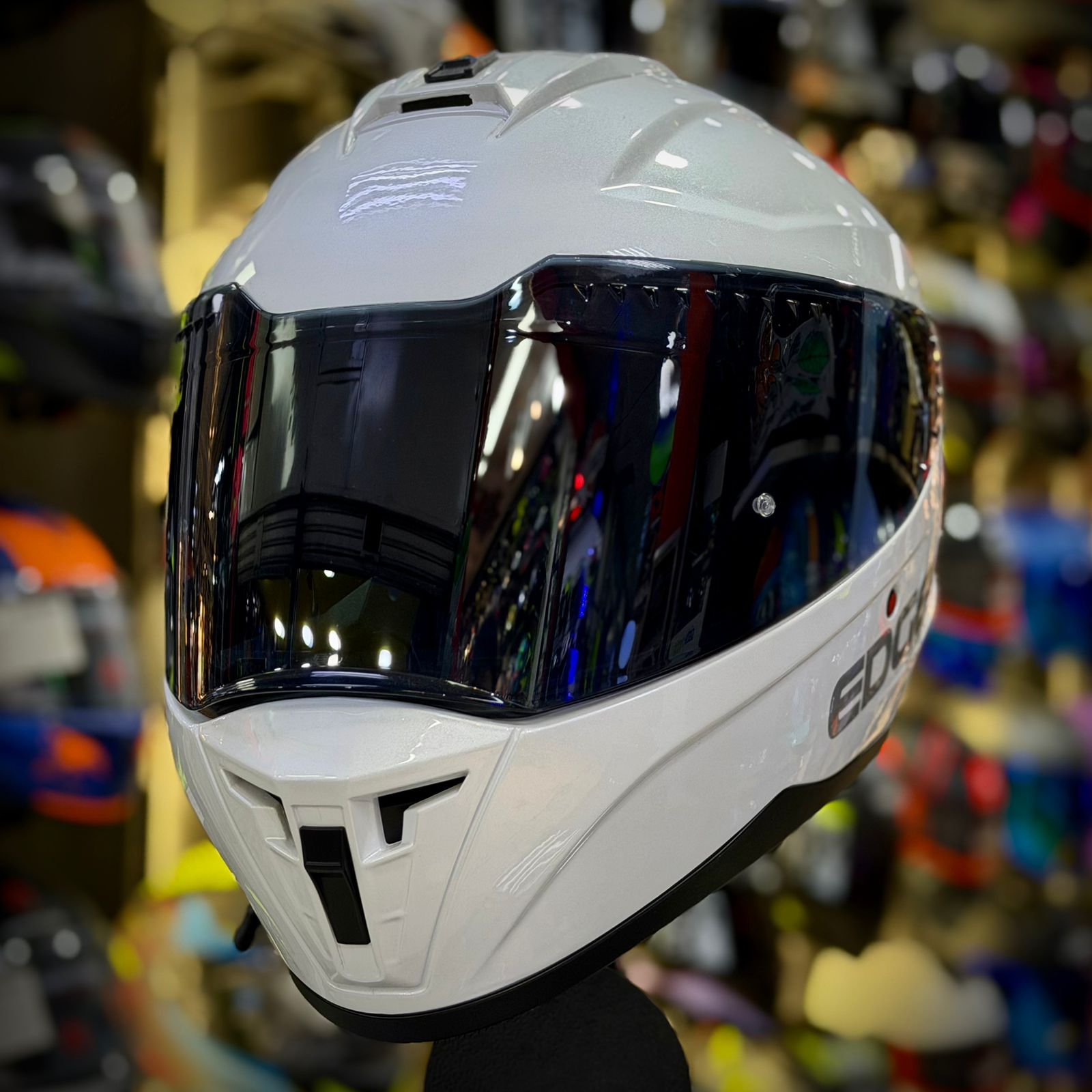 CASCO CERTIFICADO EDGE EXTREME – EDICIÓN WHITE - Imagen 5