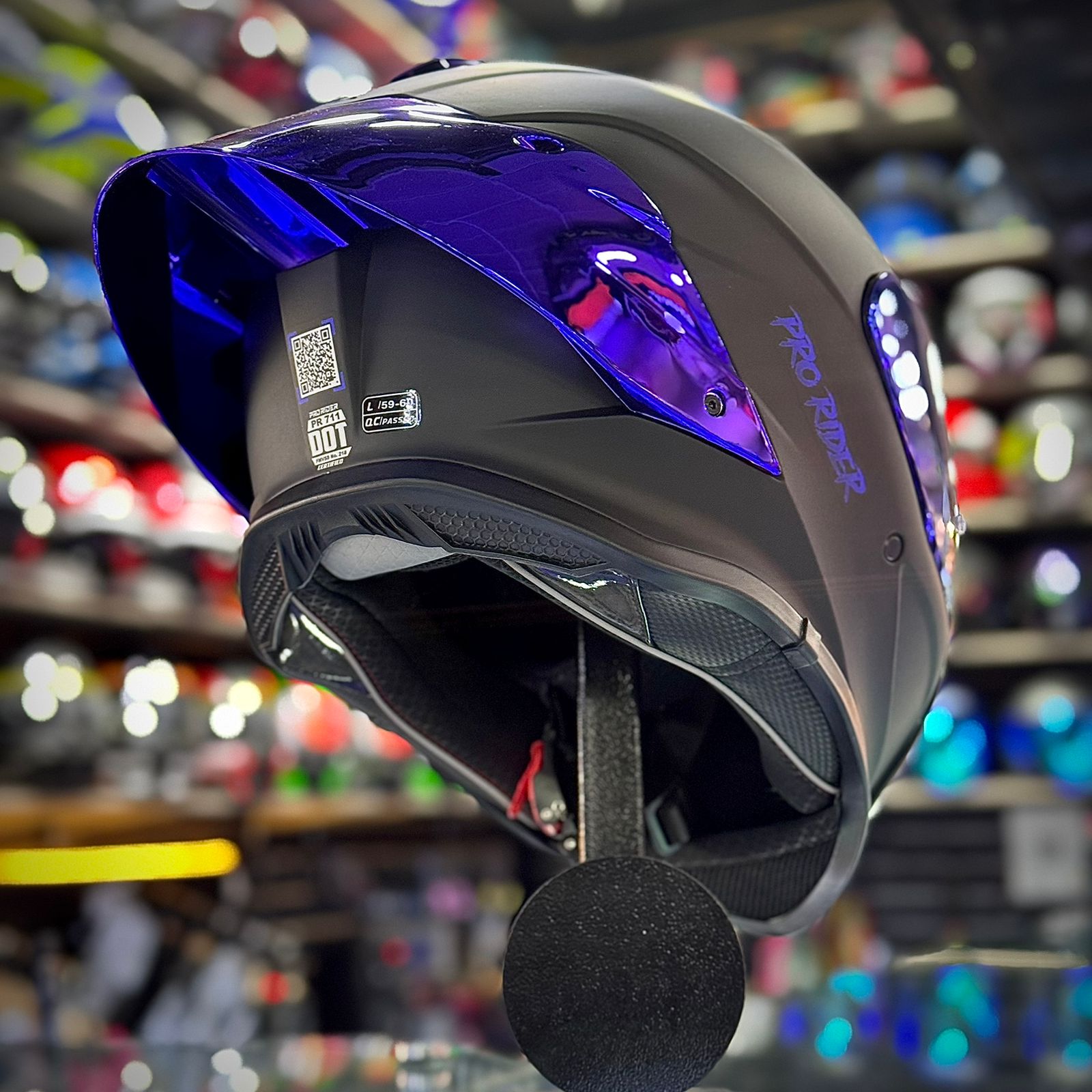 CASCO CERTIFICADO PRO RIDER PR T11 – EDICIÓN KING - Imagen 3