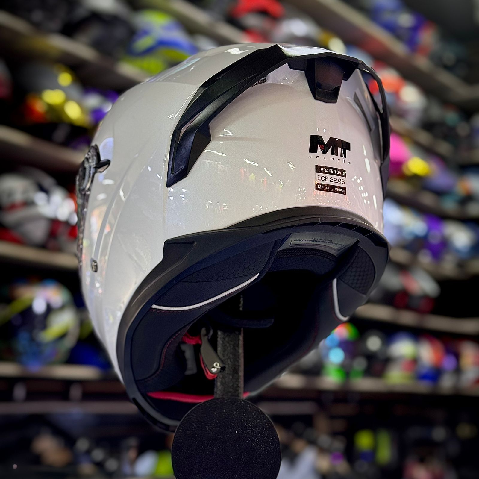 CASCO CERTIFICADO MT BRAKER SV- EDICIÓN SHINE WHITE - Imagen 2
