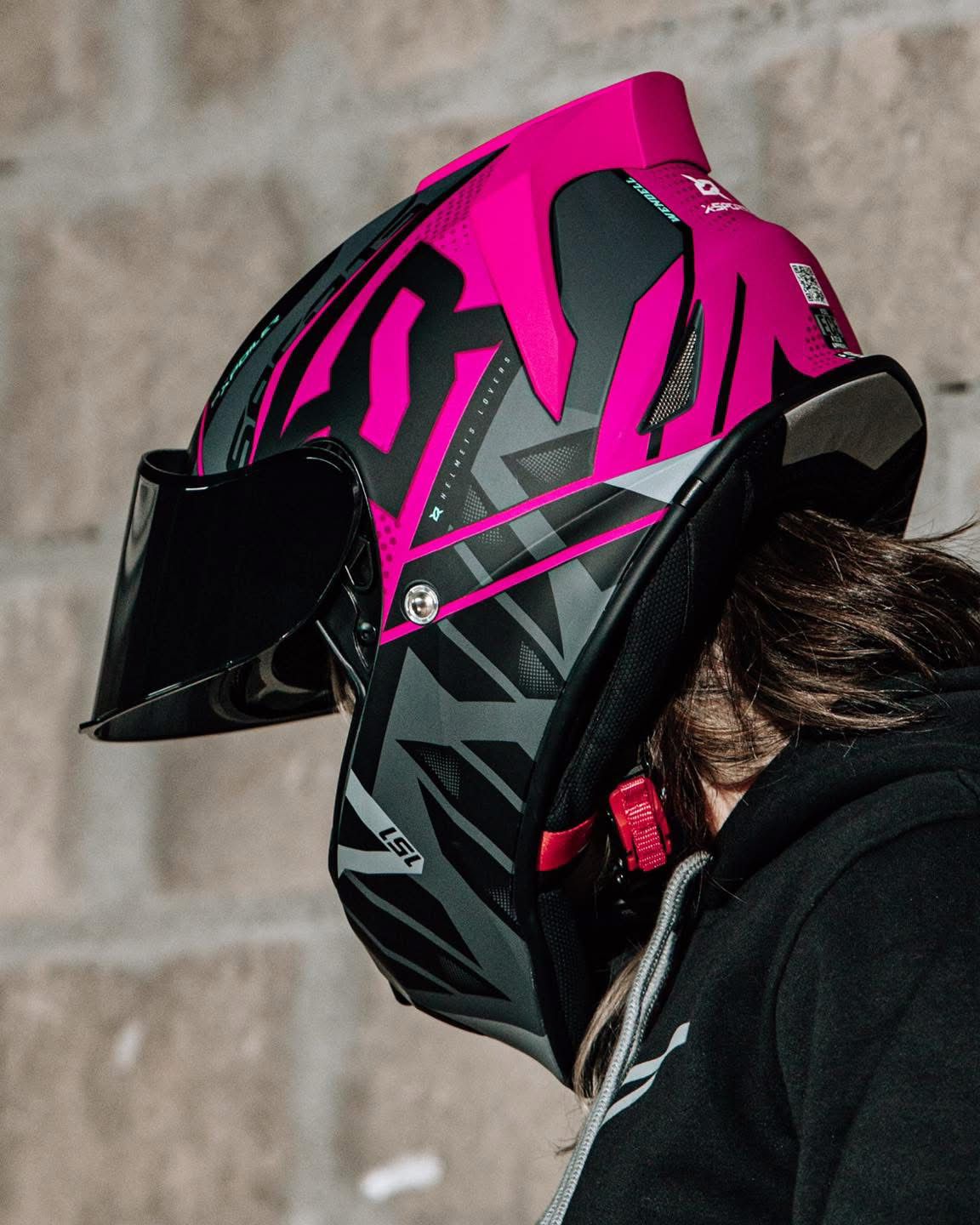 CASCO CERTIFICADO XSPORTS - EDICIÓN PINK RACE - Imagen 3