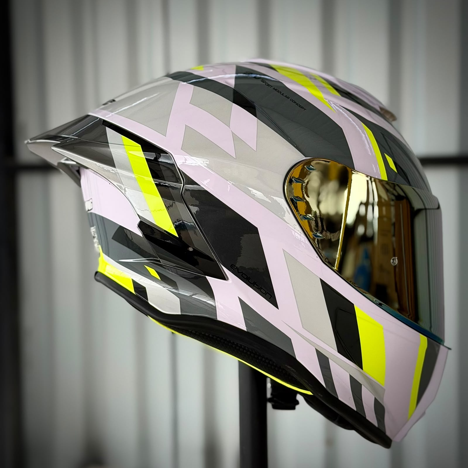 CASCO CERTIFICADO XTRONG 820 GRIS LINEAL + VISOR COLOR + VISOR TRANSPARENTE + PELÍCULA ANTIEMPAÑANTE - Imagen 2