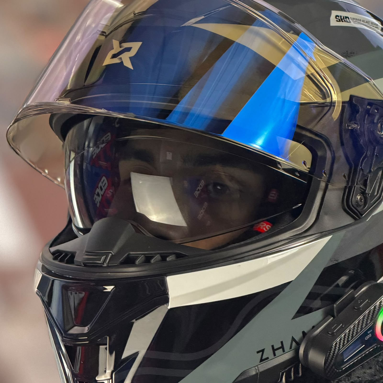 CASCO CERTIFICADO X-SPORTS CYBER GRAY CON VISOR FOTOCROMÁTICO + INTERCOMUNICADOR Q08 - Imagen 6