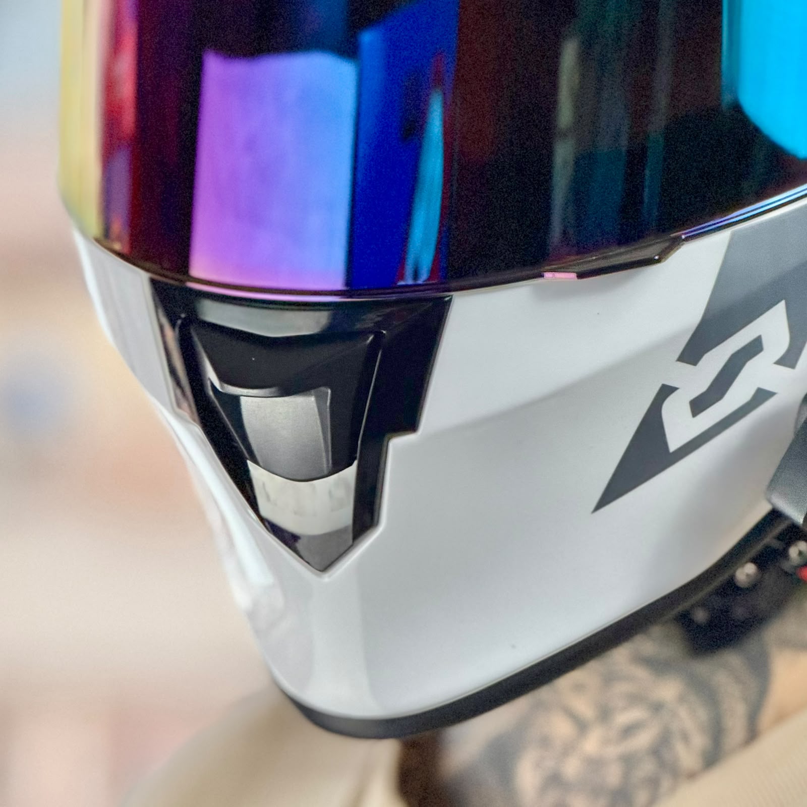 COMBO CASCO CERTIFICADO X-SPORTS WHITE SPECTRA CON VISOR IRIDIUM + VISOR TRANSPARENTE + INTERCOMUNICADOR Y12PRO - Imagen 8